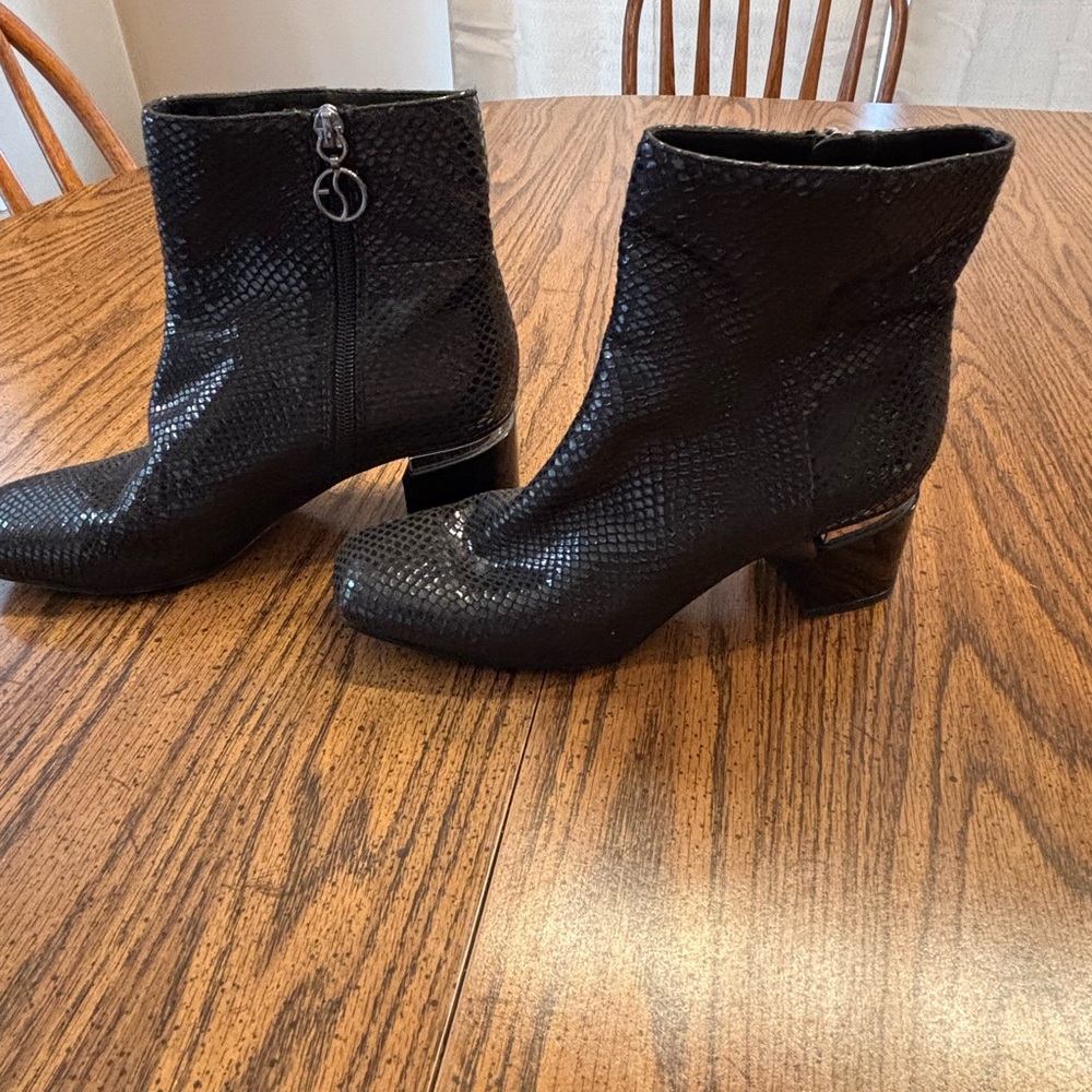 Franco Sarto women’s snake skin print boots 7.5 - Picture 5 of 9